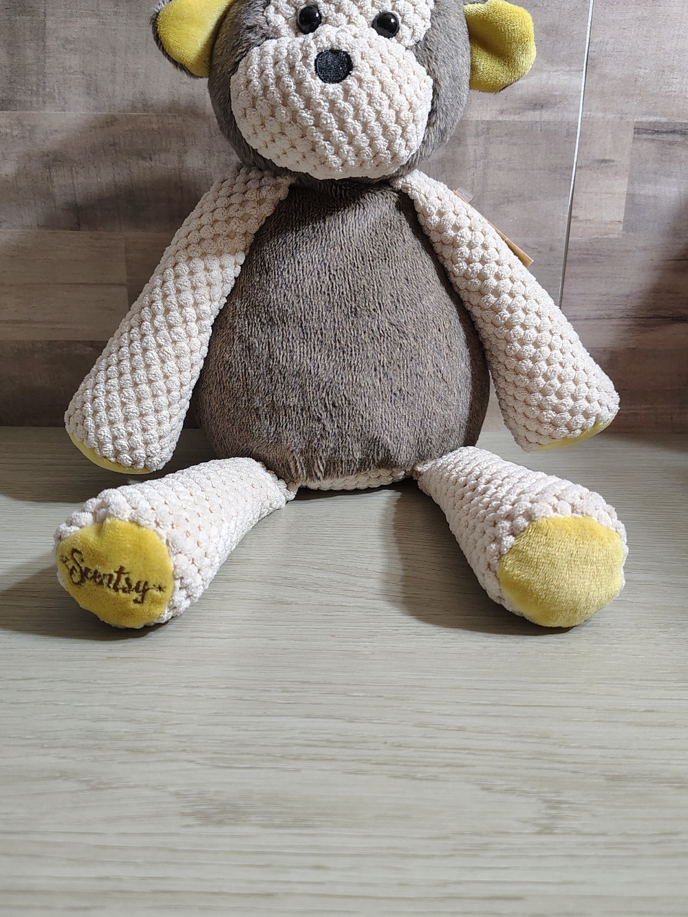 Scentsy Buddy Mollie Monkey Plushie Scent Pak Vanilla Suede Retired 15” 2010 NWT